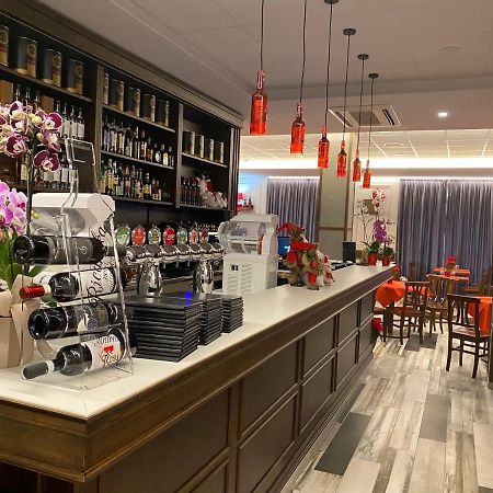 Ricaroka Hotel ألبينغا المظهر الخارجي الصورة